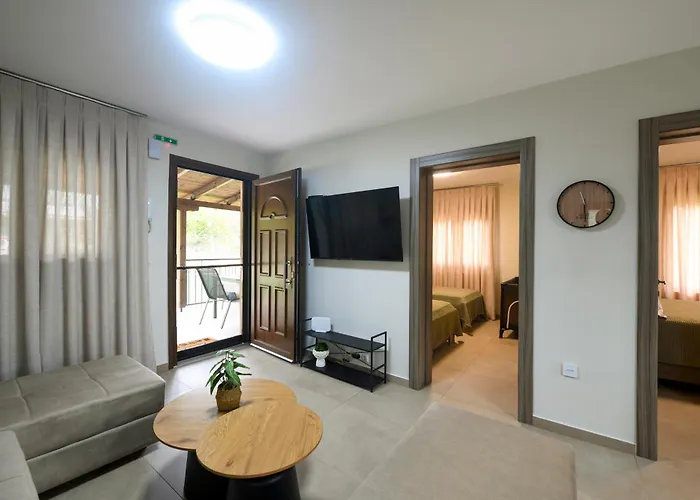 Natura Case de vacanță *