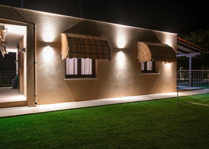 Natura Case de vacanță *